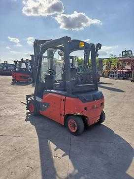 Wózki widłowe używane LINDE E20PL-02 ELEKTRO VIERRADFRONTSTAPLER (13071209)