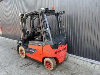 Wózki widłowe używane LINDE E25-01 ELEKTRO VIERRADFRONTSTAPLER (12978428)
