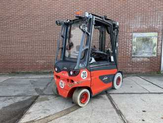 Wózki widłowe używane LINDE E25-01 ELEKTRO VIERRADFRONTSTAPLER (13072498)
