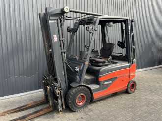 Wózki widłowe używane LINDE E25L-01 ELEKTRO VIERRADFRONTSTAPLER (13042989) backdrop