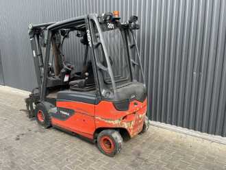 Wózki widłowe używane LINDE E25L-01 ELEKTRO VIERRADFRONTSTAPLER (13042989)