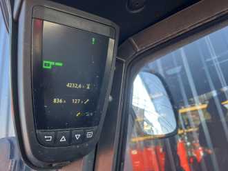 Wózki widłowe używane LINDE E30-01 ELEKTRO VIERRADFRONTSTAPLER (13074204)