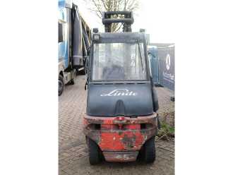 Wózki widłowe używane LINDE E30/02 ELEKTRO VIERRADFRONTSTAPLER (13041335)