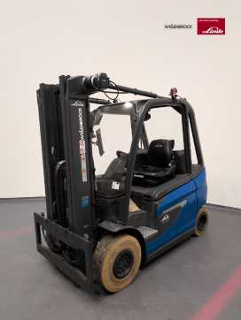 Wózki widłowe używane LINDE E30-1252-01 ELEKTRO VIERRADFRONTSTAPLER (12986208) backdrop