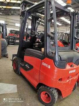 Wózki widłowe używane LINDE E30/600 H ELEKTRO VIERRADFRONTSTAPLER (12960558)