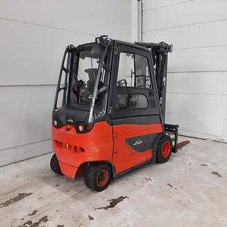 Wózki widłowe używane LINDE E30/600H ELEKTRO VIERRADFRONTSTAPLER (13068168)