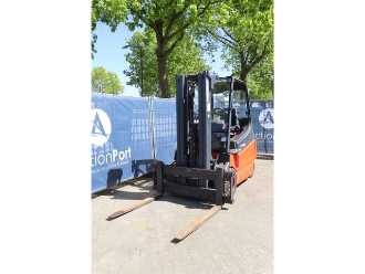 Wózki widłowe używane LINDE E30 ELEKTRO VIERRADFRONTSTAPLER (13041363)