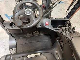 Wózki widłowe używane LINDE E30 ELEKTRO VIERRADFRONTSTAPLER (13063697)