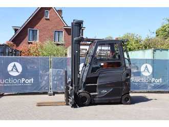 Wózki widłowe używane LINDE E30HL-01/600 ELEKTRO VIERRADFRONTSTAPLER (13041310) backdrop