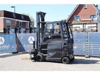 Wózki widłowe używane LINDE E30HL-01/600 ELEKTRO VIERRADFRONTSTAPLER (13041310)