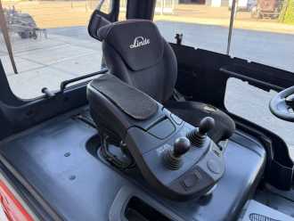 Wózki widłowe używane LINDE E30L-01 ELEKTRO VIERRADFRONTSTAPLER (13072161)