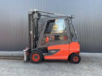 Wózki widłowe używane LINDE E35H-01/600 ELEKTRO VIERRADFRONTSTAPLER (13059886)