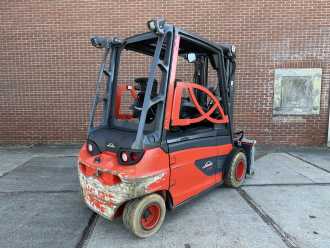 Wózki widłowe używane LINDE E35L-01 ELEKTRO VIERRADFRONTSTAPLER (13069822)