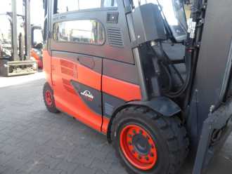 Wózki widłowe używane LINDE E45HL-01/600 ELEKTRO VIERRADFRONTSTAPLER (13050723)