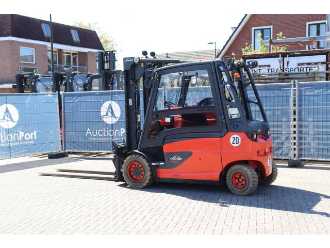 Wózki widłowe używane LINDE E50HL-01/600 ELEKTRO VIERRADFRONTSTAPLER (13041317)