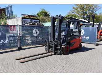 Wózki widłowe używane LINDE E50HL-01/600 ELEKTRO VIERRADFRONTSTAPLER (13041317)