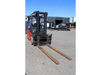 Wózki widłowe używane LINDE E50HL-01/600 ELEKTRO VIERRADFRONTSTAPLER (13041321)