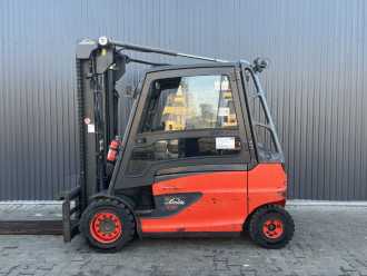 Wózki widłowe używane LINDE E50HL-01 ELEKTRO VIERRADFRONTSTAPLER (13028733)