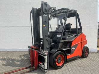 Wózki widłowe używane LINDE E60 ELEKTRO VIERRADFRONTSTAPLER (12980068)