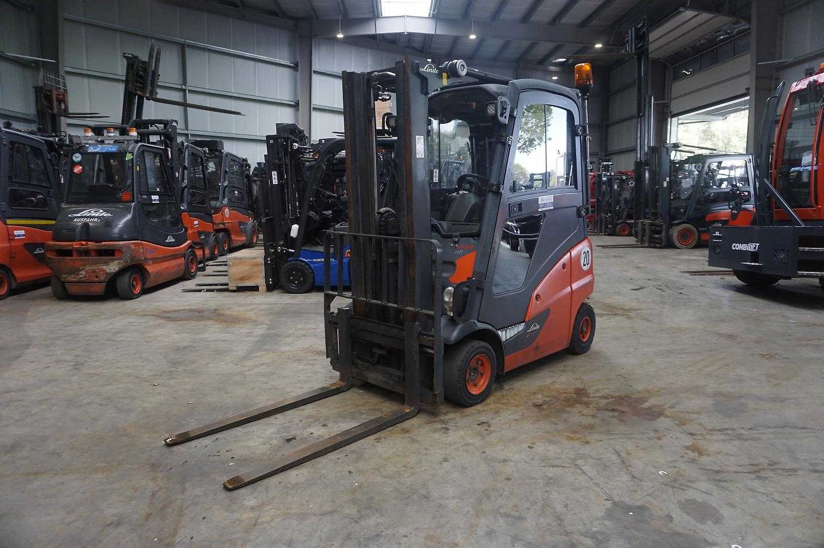 Wózki widłowe używane LINDE H 14D-01 - Triplex DIESEL VIERRADFRONTSTAPLER (13075827)