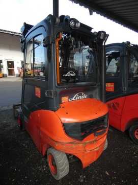 Wózki widłowe używane LINDE H 18 D DIESEL VIERRADFRONTSTAPLER (13076018)