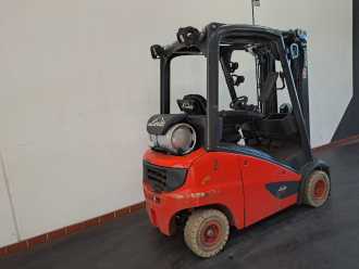 Wózki widłowe używane LINDE H 18 T: 1,8 t GAS VIERRADFRONTSTAPLER (13063185)