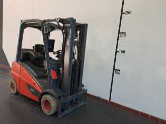 Wózki widłowe używane LINDE H 18 T: 1,8 t GAS VIERRADFRONTSTAPLER (13063185)