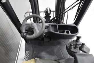 Wózki widłowe używane LINDE H 20 T - 01 /58697/ GAS VIERRADFRONTSTAPLER (13065579)