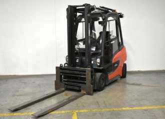 Wózki widłowe używane LINDE H 25 D 1202 DIESEL VIERRADFRONTSTAPLER (13074719) backdrop