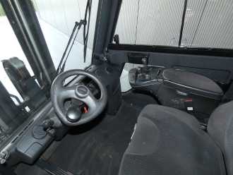 Wózki widłowe używane LINDE H 25 D DIESEL VIERRADFRONTSTAPLER (13076028)