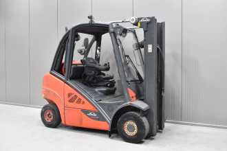 Wózki widłowe używane LINDE H 25 T - 02 /58487/ GAS VIERRADFRONTSTAPLER (13064599) backdrop
