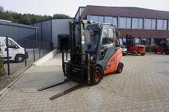 Wózki widłowe używane LINDE H 25D-02/600 - Nur 3.751 Stunden DIESEL VIERRADFRONTSTAPLER (13067462) backdrop