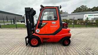 Wózki widłowe używane LINDE H 30 T GAS VIERRADFRONTSTAPLER (13075558) backdrop