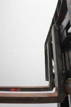 Wózki widłowe używane LINDE H 30 T EVO 393-02 GAS VIERRADFRONTSTAPLER (13062206)