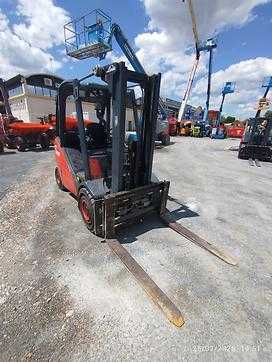 Wózki widłowe używane LINDE H 35 D-01 DIESEL VIERRADFRONTSTAPLER (13042930)
