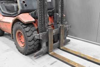 Wózki widłowe używane LINDE H 40 D /59410/ DIESEL VIERRADFRONTSTAPLER (13076171)