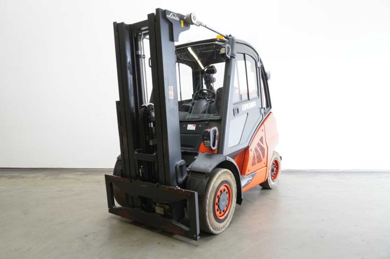 Wózki widłowe używane LINDE H 45 T EVO 394-02 GAS VIERRADFRONTSTAPLER (13045226)