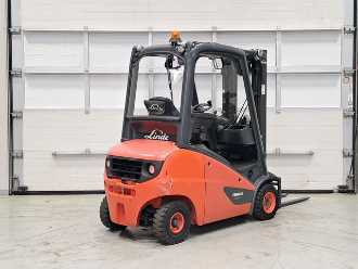 Wózki widłowe używane LINDE H16D-02 DIESEL VIERRADFRONTSTAPLER (13047516)