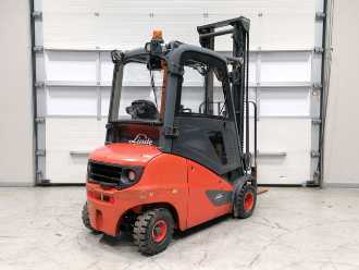 Wózki widłowe używane LINDE H20D-01 DIESEL VIERRADFRONTSTAPLER (12864858)