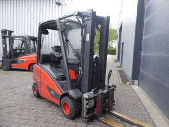 Wózki widłowe używane LINDE H20T-01 GAS VIERRADFRONTSTAPLER (13041401)