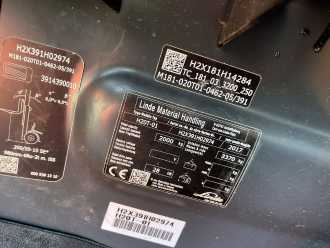 Wózki widłowe używane LINDE H20T-01 GAS VIERRADFRONTSTAPLER (13065962)