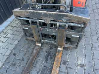 Wózki widłowe używane LINDE H20T-02/600 GAS VIERRADFRONTSTAPLER (13034469)