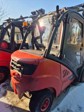 Wózki widłowe używane LINDE H25 GAS VIERRADFRONTSTAPLER (12971716)