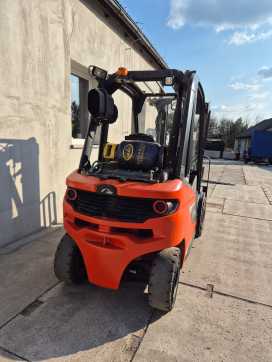 Wózki widłowe używane LINDE H25 GAS VIERRADFRONTSTAPLER (12971717)