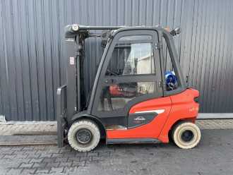 Wózki widłowe używane LINDE H25T-01 GAS VIERRADFRONTSTAPLER (13065388)
