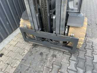 Wózki widłowe używane LINDE H25T-01 GAS VIERRADFRONTSTAPLER (13065391)