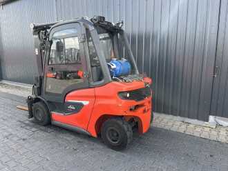 Wózki widłowe używane LINDE H25T-01 GAS VIERRADFRONTSTAPLER (13065776)