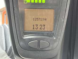 Wózki widłowe używane LINDE H25T-02 GAS VIERRADFRONTSTAPLER (13063945)