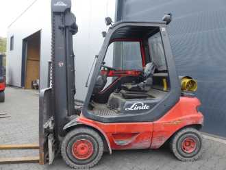 Wózki widłowe używane LINDE H25T-03 GAS VIERRADFRONTSTAPLER (13047310)