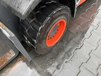 Wózki widłowe używane LINDE H25T GAS VIERRADFRONTSTAPLER (13059002)